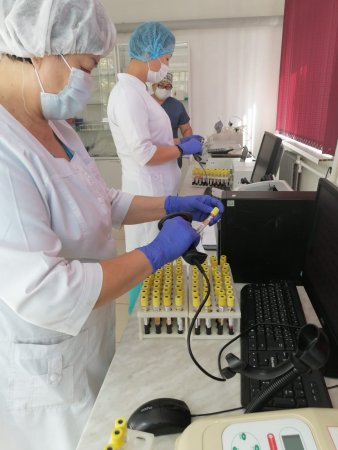 The diagnostic laboratory of the AIDS center